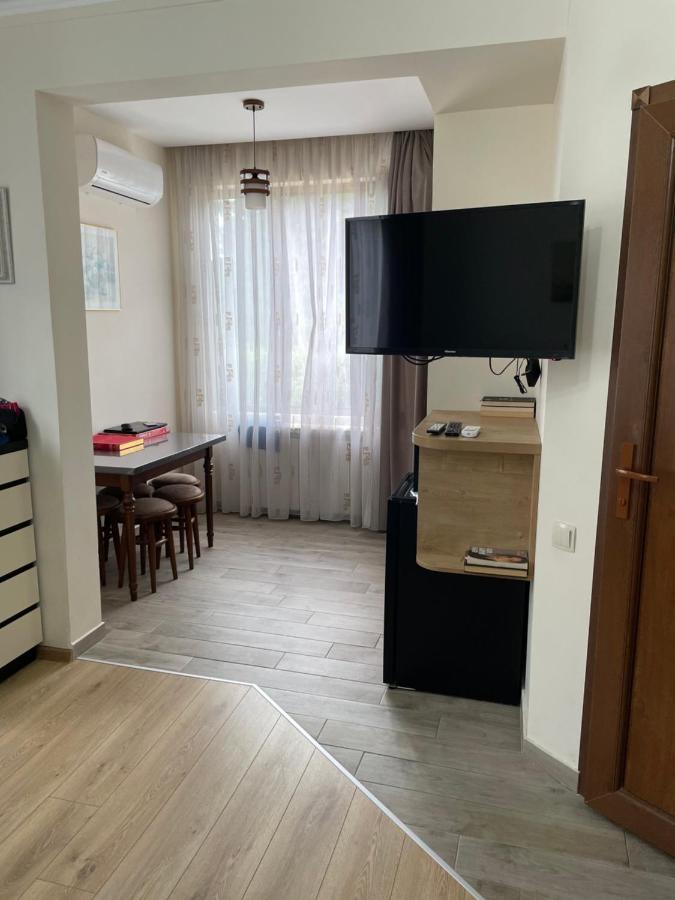 Temo Guest House 10 Batumi Exterior foto