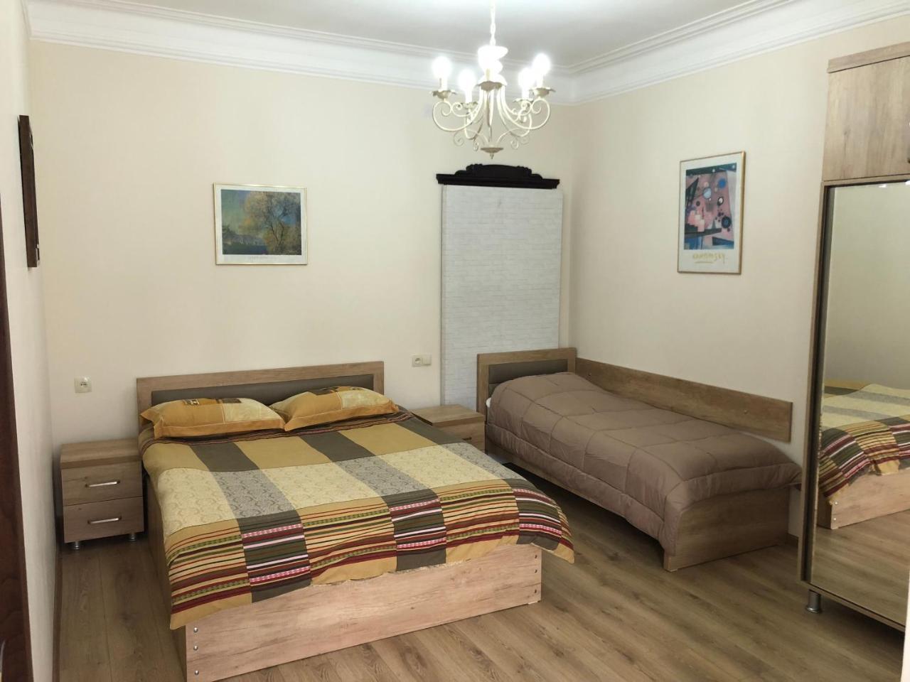 Temo Guest House 10 Batumi Exterior foto